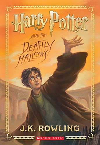 Harry Potter and the Deathly Hallows (Harry Potter, Book 7) book cover